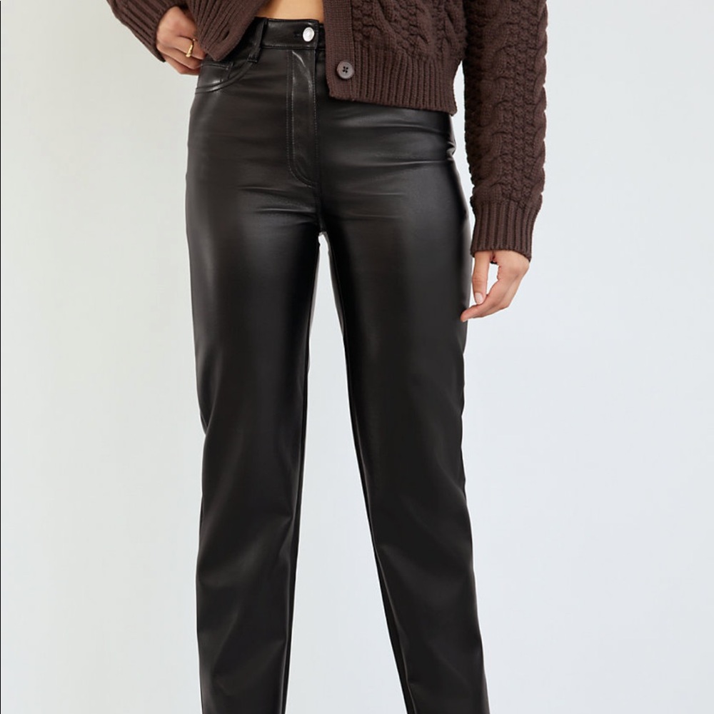 Aritzia Melina pants *WORN ONCE*